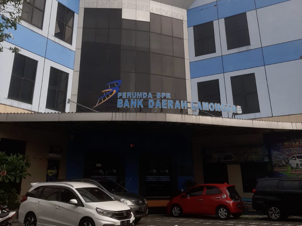 Kantor Pusat BPR Bank Daerah Lamongan